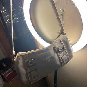 Vintage America Cream Shoulder Bag with Buckle Accents